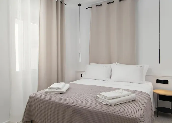 Istion Andros Luxury Suites