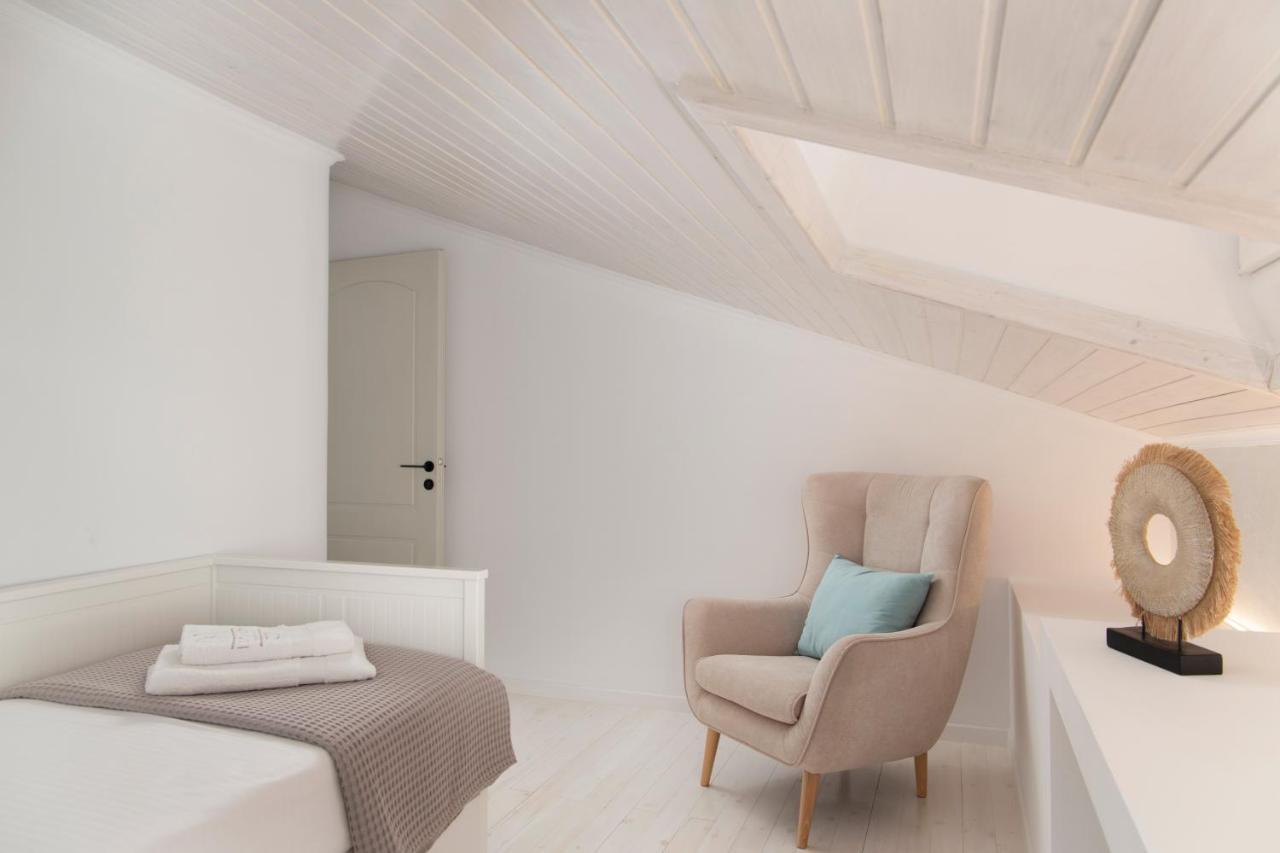Istion Luxury Apartment Andros Town